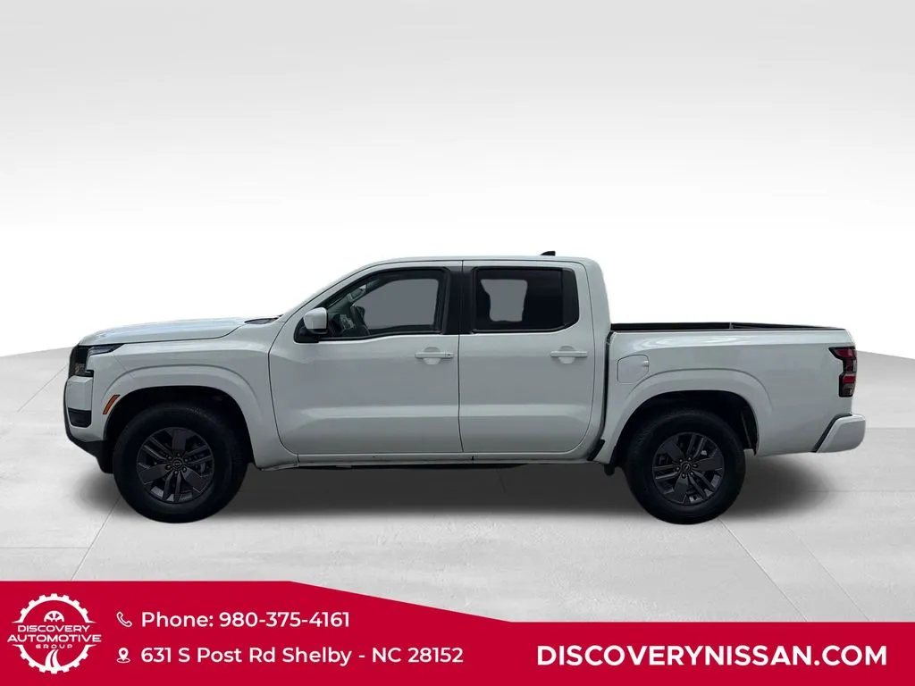 2025 Nissan Frontier SV - Photo 9