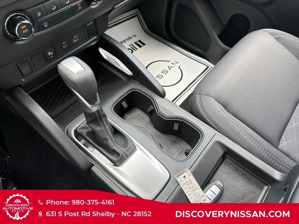 2025 Nissan Frontier SV - Photo 21