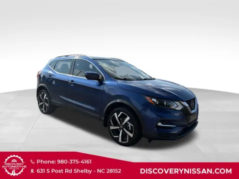 More photos of 2022 Nissan Rogue Sport SL at Discovery Nissan, NC
