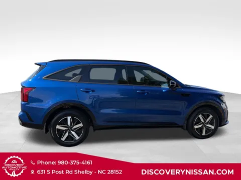 More photos of 2023 Kia Sorento S at Discovery Nissan, NC
