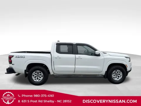 More photos of 2024 Nissan Frontier SV at Discovery Nissan, NC