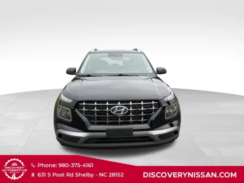 Photos of 2025 Hyundai Venue SEL for sale in Shelby, NC at Discovery Nissan
