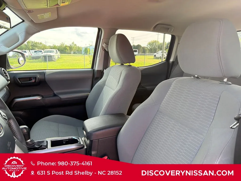 2018 Toyota Tacoma SR5 - Photo 10