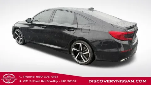 More photos of 2021 Honda Accord Sport 2.0T at Discovery Nissan, NC