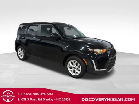 More photos of 2024 Kia Soul LX at Discovery Nissan, NC