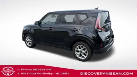 More photos of 2024 Kia Soul LX at Discovery Nissan, NC