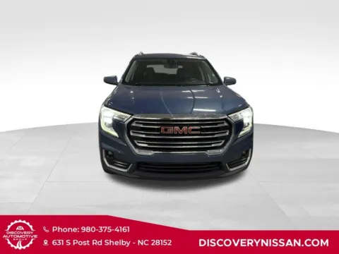 Photos of 2024 GMC Terrain SLT for sale in Shelby, NC at Discovery Nissan