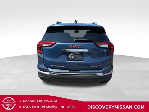 More photos of 2024 GMC Terrain SLT at Discovery Nissan, NC