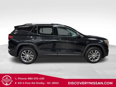 More photos of 2024 GMC Terrain SLT at Discovery Nissan, NC
