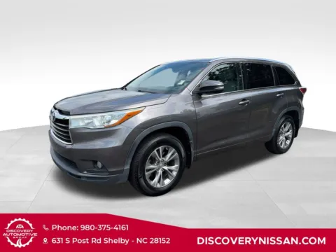 Gray 2015 Toyota Highlander XLE V6 for sale in Shelby, NC