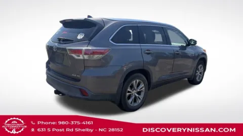 Another view of 2015 Toyota Highlander XLE V6 for sale in Shelby, NC at Discovery Nissan