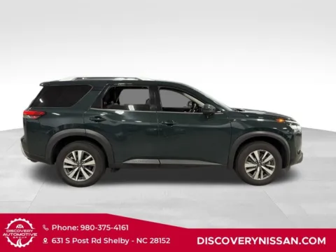 More photos of 2025 Nissan Pathfinder SL at Discovery Nissan, NC