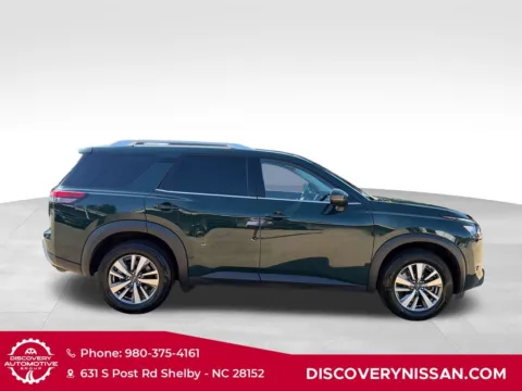 More photos of 2025 Nissan Pathfinder SL at Discovery Nissan, NC