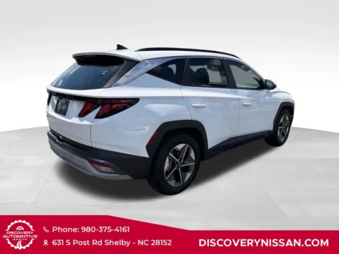 More photos of 2025 Hyundai Tucson SEL at Discovery Nissan, NC