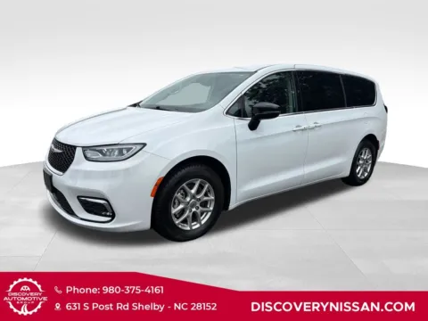 White 2024 Chrysler Pacifica Touring L for sale in Shelby, NC