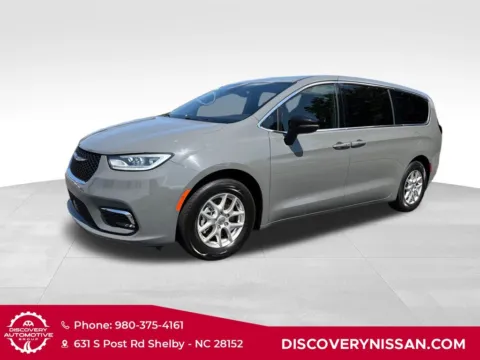 Gray 2025 Chrysler Pacifica Select for sale in Shelby, NC