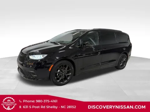 Black 2025 Chrysler Pacifica Limited for sale in Shelby, NC