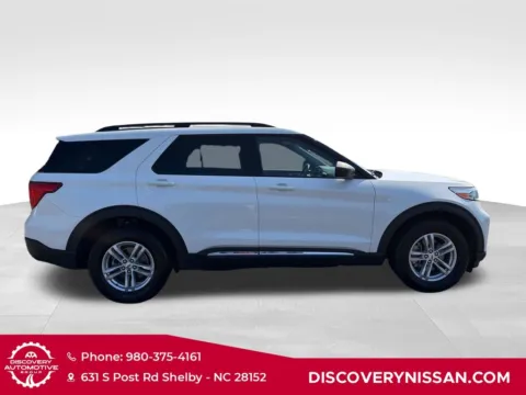 More photos of 2022 Ford Explorer XLT at Discovery Nissan, NC