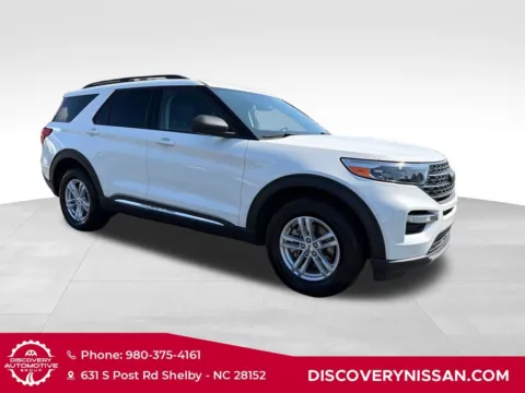 More photos of 2022 Ford Explorer XLT at Discovery Nissan, NC