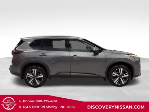 More photos of 2024 Nissan Rogue SL at Discovery Nissan, NC
