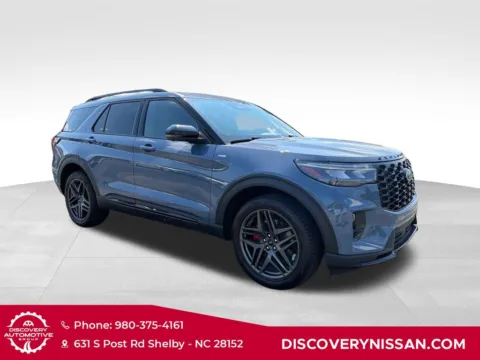 More photos of 2025 Ford Explorer ST-Line at Discovery Nissan, NC