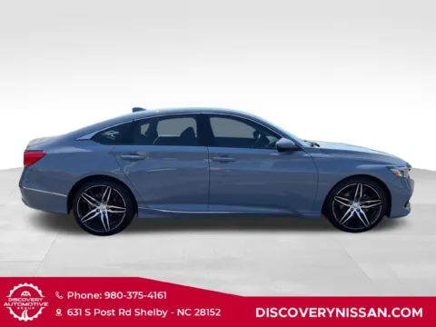 More photos of 2021 Honda Accord Touring 2.0T at Discovery Nissan, NC