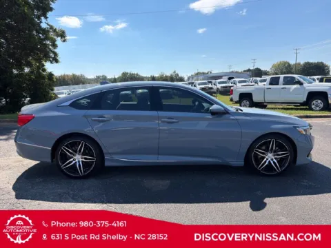 More photos of 2021 Honda Accord Touring 2.0T at Discovery Nissan, NC
