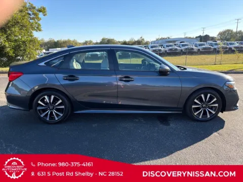 More photos of 2023 Honda Civic EX at Discovery Nissan, NC