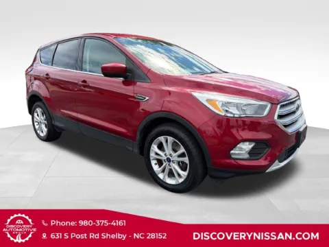 More photos of 2019 Ford Escape SE at Discovery Nissan, NC