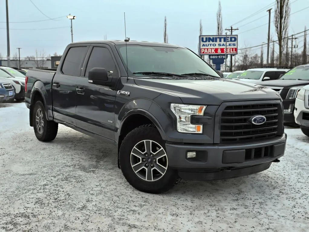 2016 Ford F-150 SuperCrew Cab XLT Pickup 4D 5 1/2 ft