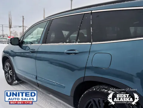 More photos of 2022 Honda Pilot Special Edition Sport Utility 4D at United Auto Sales, AK