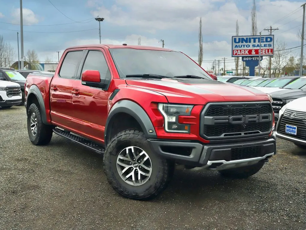 2017 Ford F-150 Raptor 4x4 SuperCrew 5-1/2 Box's photo