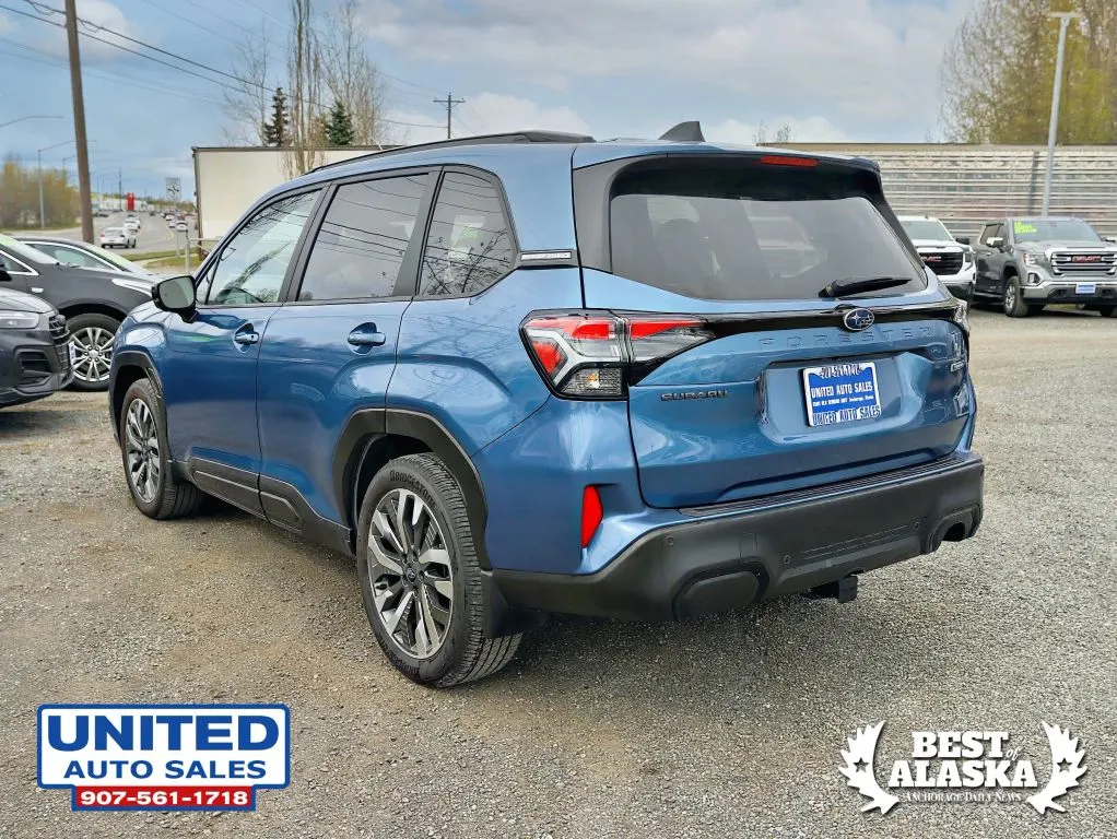 Subaru Forester photo 8