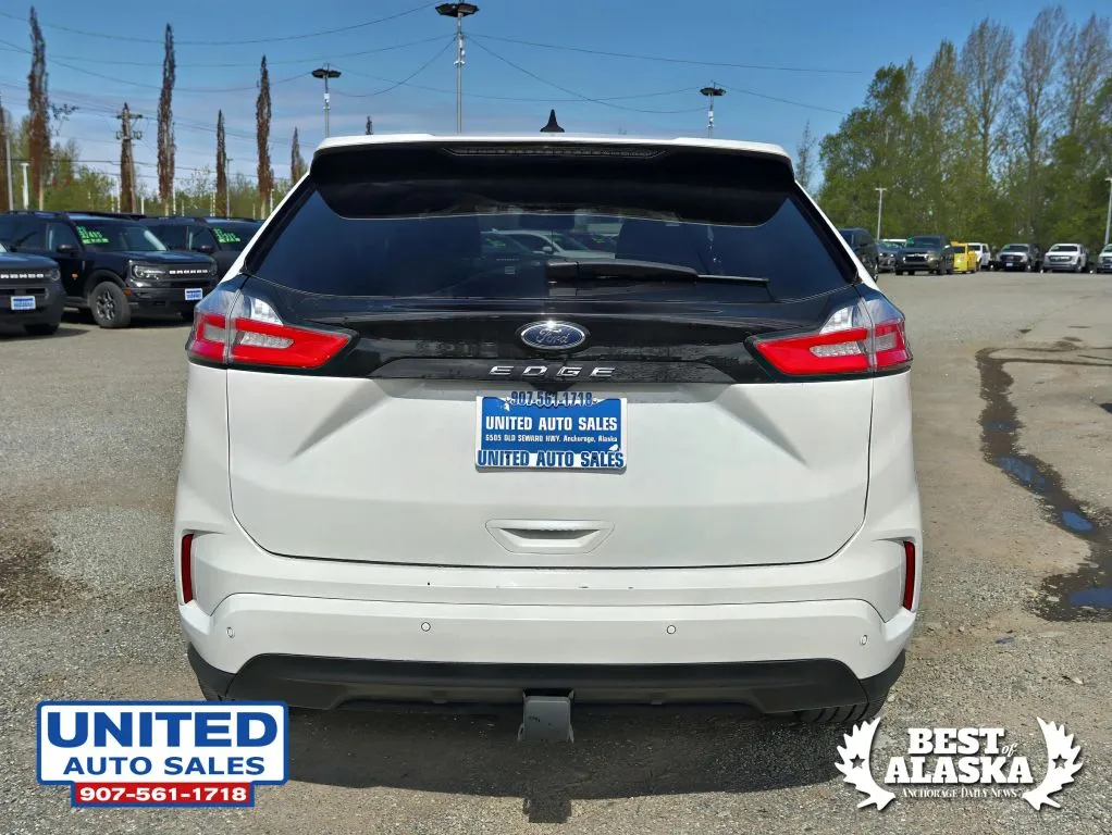 Ford Edge photo 9