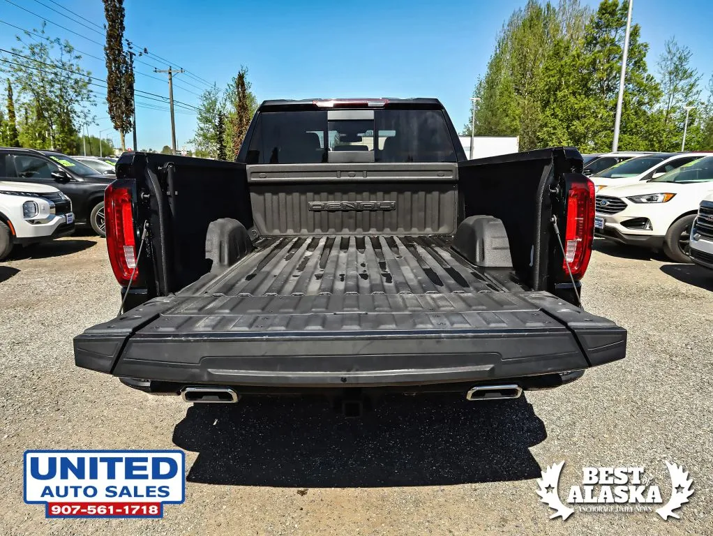GMC Sierra photo 9