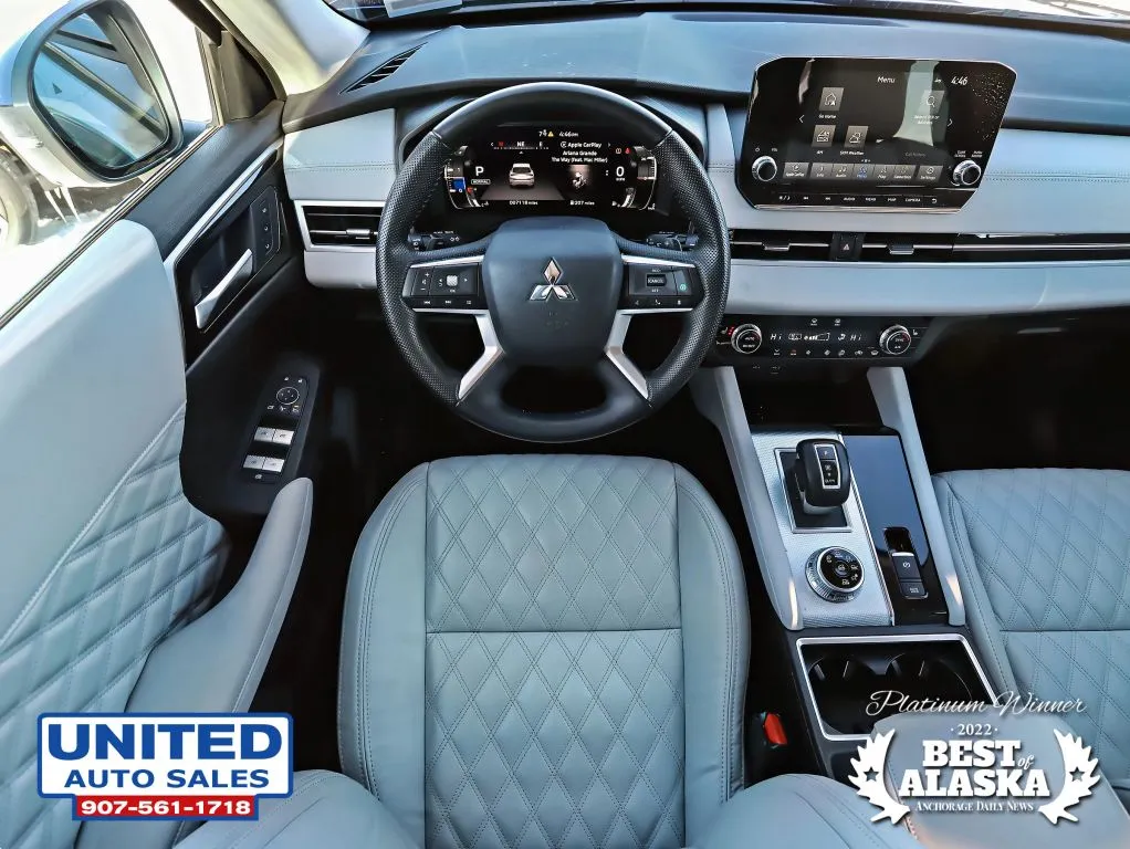 Mitsubishi Outlander photo 18