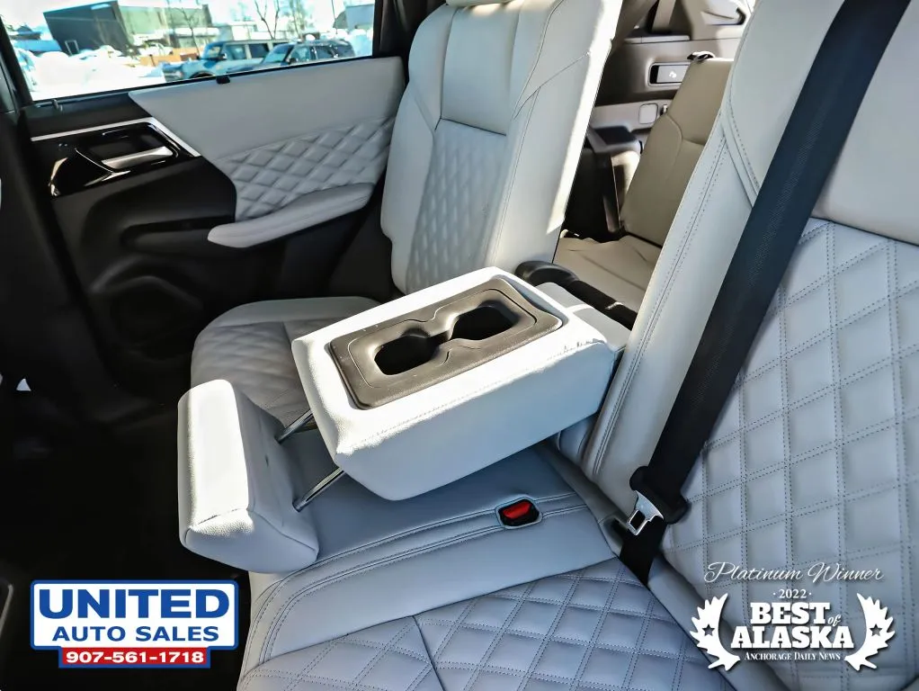 Mitsubishi Outlander photo 29
