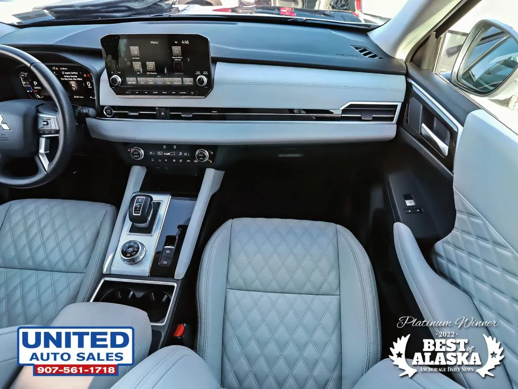 Mitsubishi Outlander photo 38