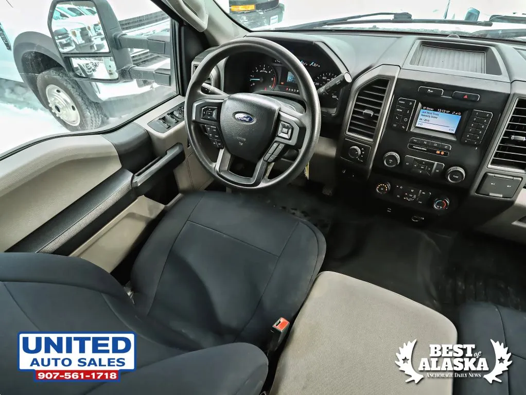 Ford F-550 photo 36