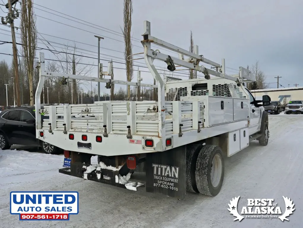Ford F-550 photo 10