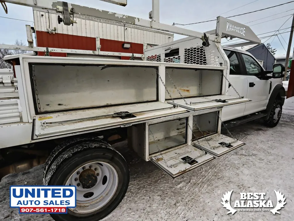 Ford F-550 photo 19