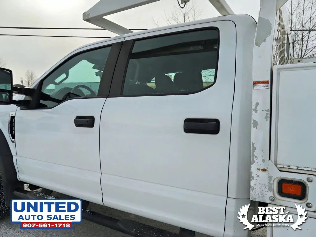 Ford F-550 photo 26