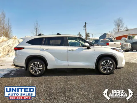 More photos of 2023 Toyota Highlander XLE Sport Utility 4D at United Auto Sales, AK
