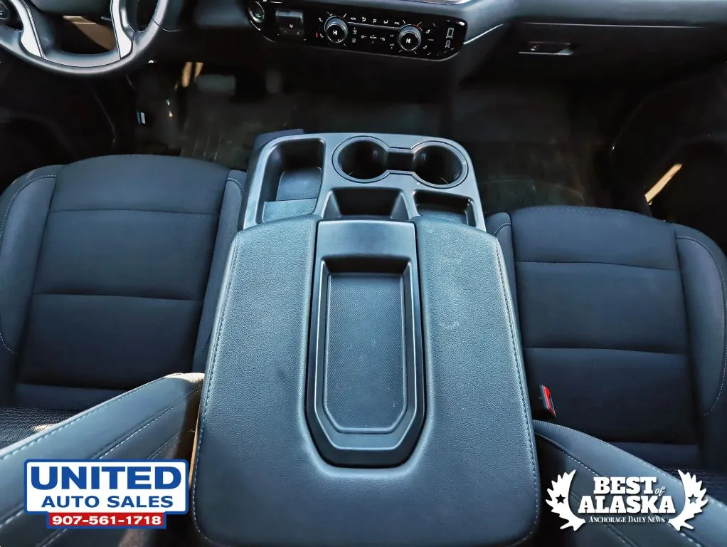 Chevrolet 3500HD photo 51