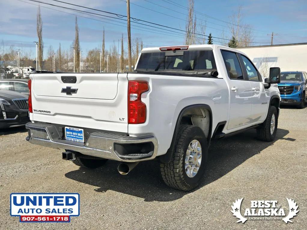 Chevrolet 3500HD photo 8