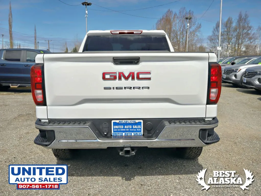 GMC Sierra photo 7