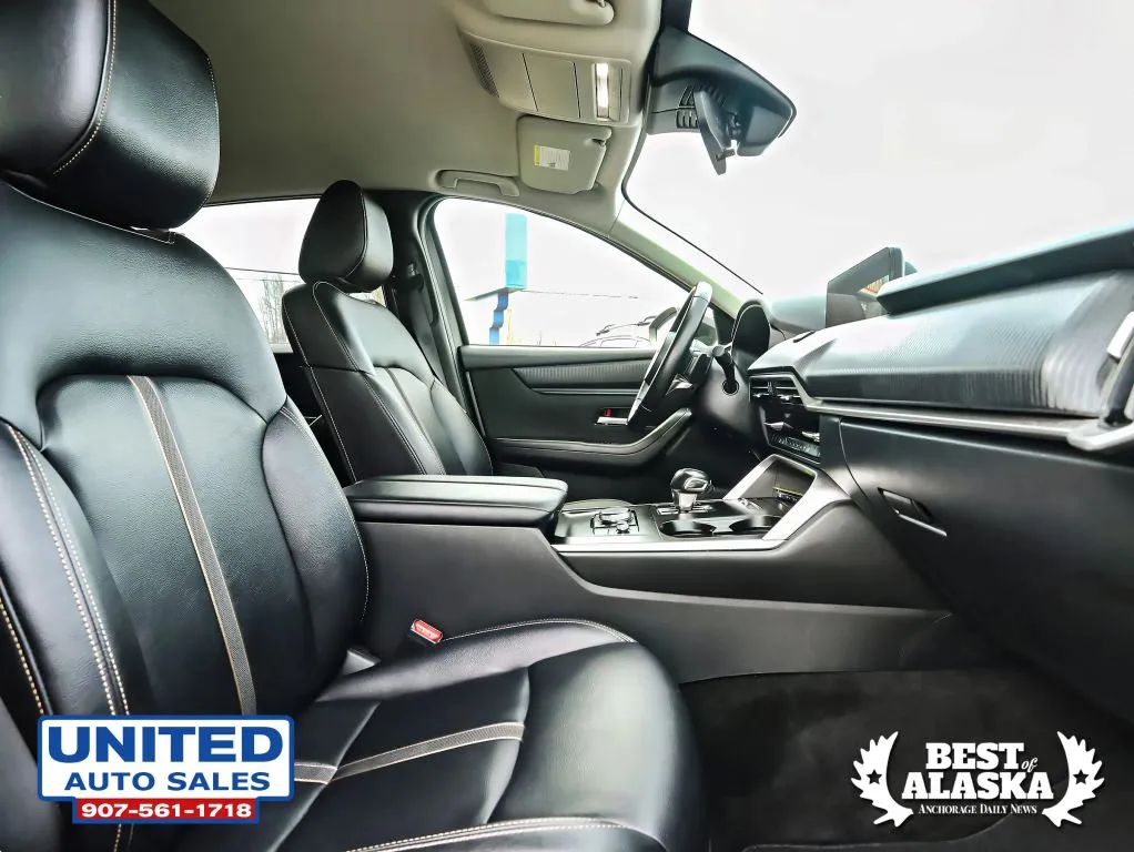 Mazda CX-90 photo 36
