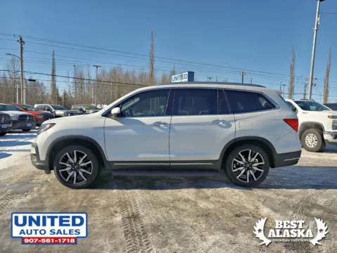 More photos of 2021 Honda Pilot Touring Sport Utility 4D at United Auto Sales, AK