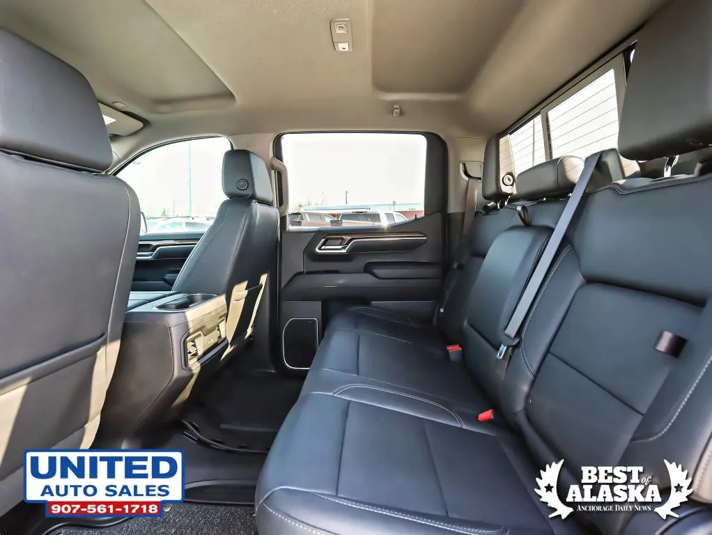 2024 Chevrolet Silverado 1500 RST - Photo 37