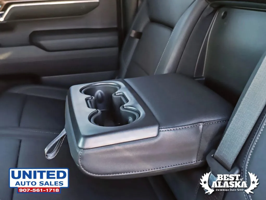 2024 Chevrolet Silverado 1500 RST - Photo 12